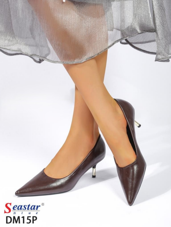Kozaki damskie Roz 36-41, 1 kolor Paczka 12 szt